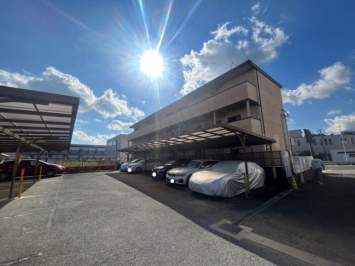 ビラージュ山本の物件外観写真