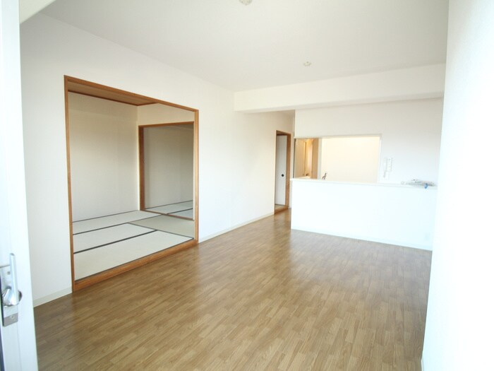 グランドール北野田の物件内観写真