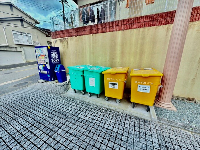 フリーディオ八幡の物件外観写真