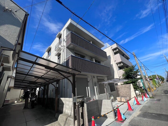 ル・プランタンの物件外観写真