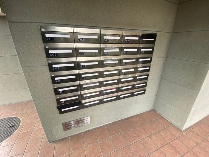 ヴェルデュ－ル石切の物件外観写真