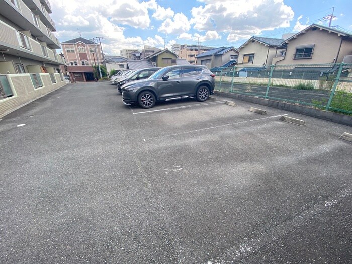 ヴェルデュ－ル石切の物件外観写真