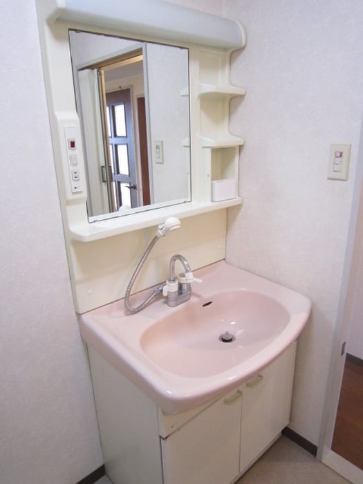 ラ・モードＮＩＳＨＩＫＡＷＡⅠの物件内観写真