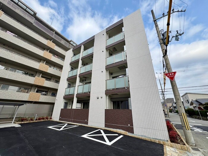 サンライズガーデン宝塚の物件外観写真