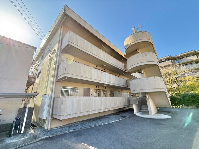 リエス宇治三室戸の物件外観写真