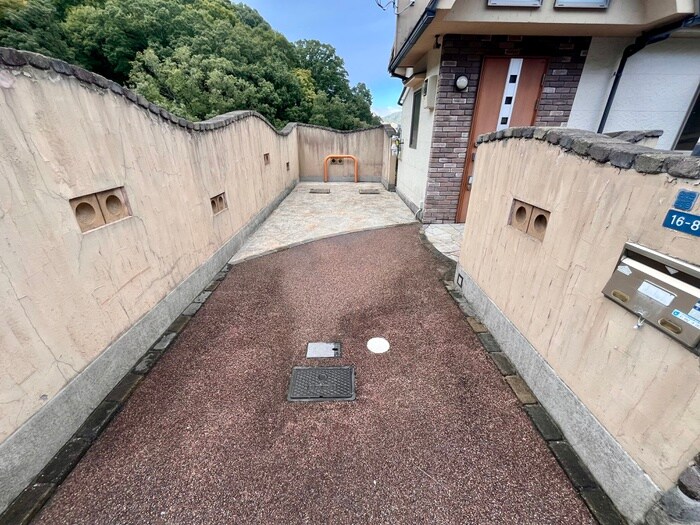 宝塚市光ヶ丘2丁目戸建ての物件外観写真