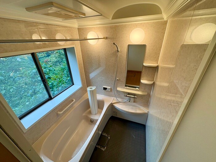 宝塚市光ヶ丘2丁目戸建ての物件内観写真