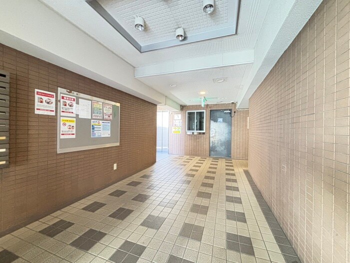 グランヴィ天王寺の物件外観写真