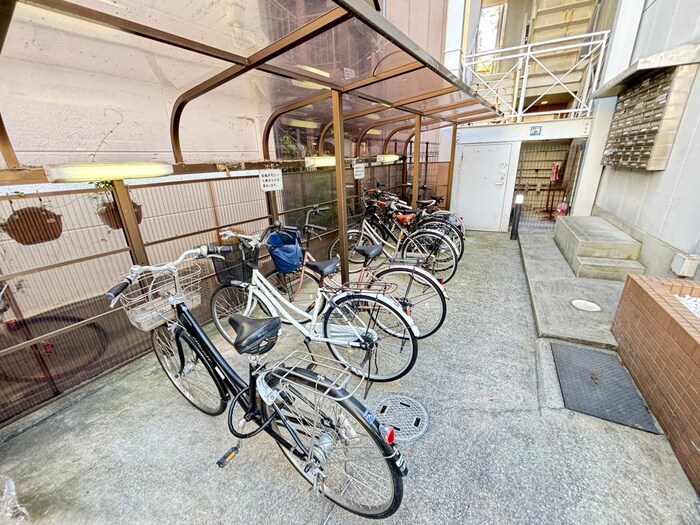 グランヴィ天王寺の物件外観写真