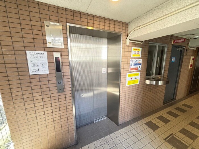 グランヴィ天王寺の物件外観写真