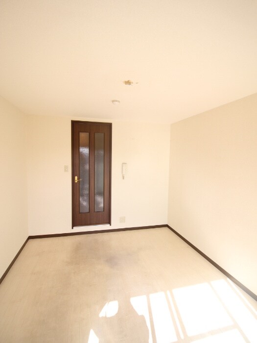 グランヴィ天王寺の物件内観写真