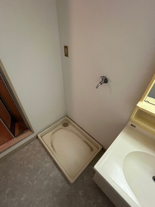 伸栄ハイツの物件内観写真