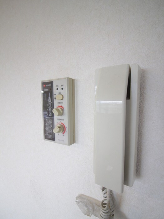 伸栄ハイツの物件内観写真