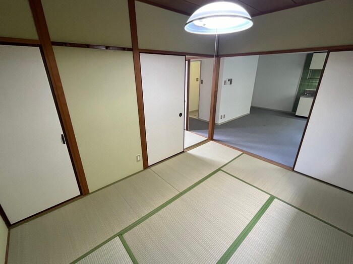 伸栄ハイツの物件内観写真