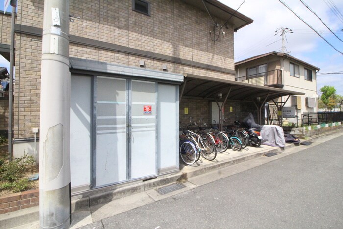 ライフランドスケープB棟の物件外観写真