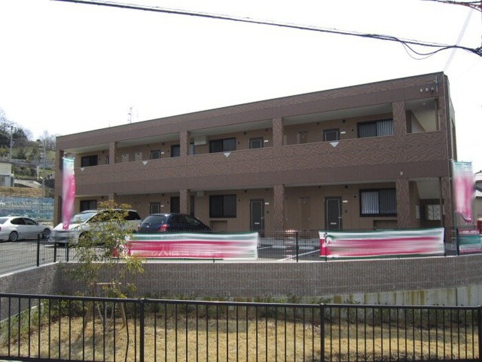 メゾンサクセスの物件外観写真