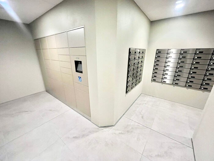 ﾊﾟ-ｸﾎ-ﾑｽﾞ千里中央ｻﾞﾚｼﾞﾃﾞﾝｽの物件外観写真