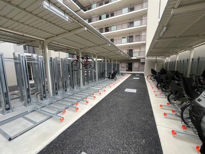 ﾊﾟ-ｸﾎ-ﾑｽﾞ千里中央ｻﾞﾚｼﾞﾃﾞﾝｽの物件外観写真