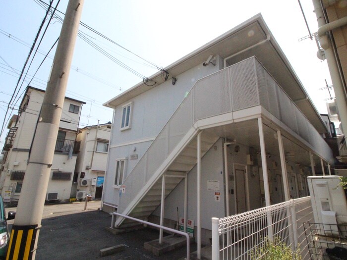 メゾン・ルナの物件外観写真