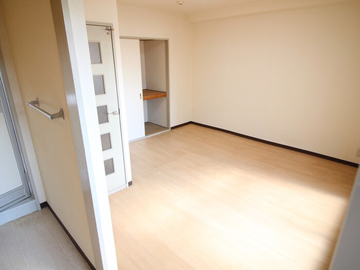 シャトー元町の物件内観写真