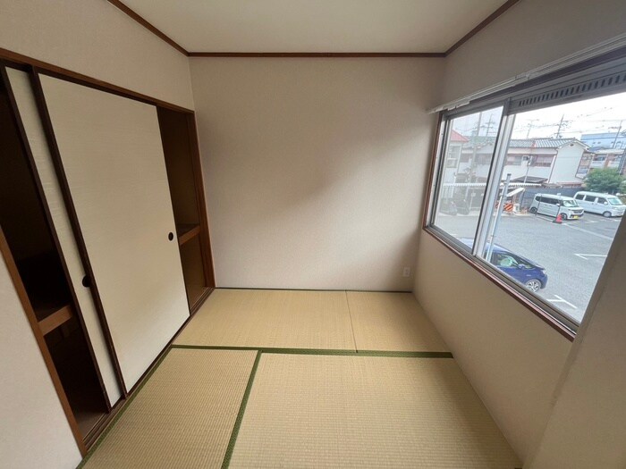 ガーデンハイツナカムラA棟の物件内観写真