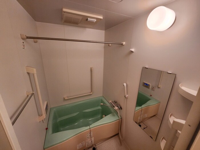 サンローズ南茨木の物件内観写真