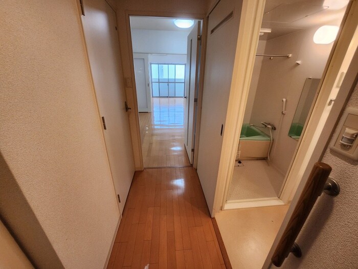 サンローズ南茨木の物件内観写真