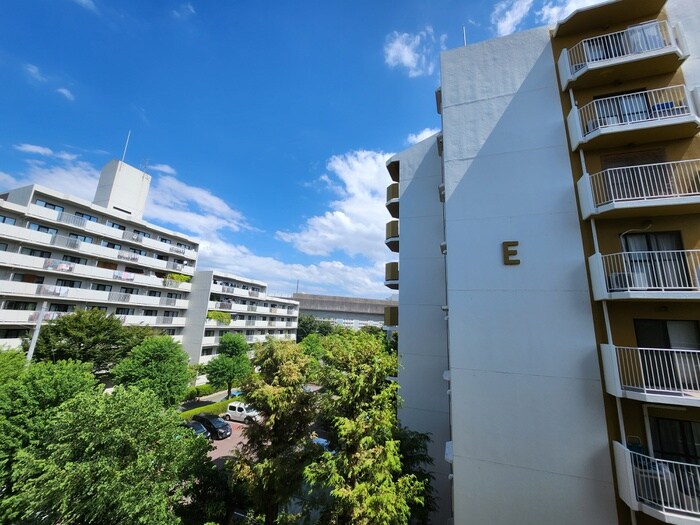 サンローズ南茨木の物件内観写真