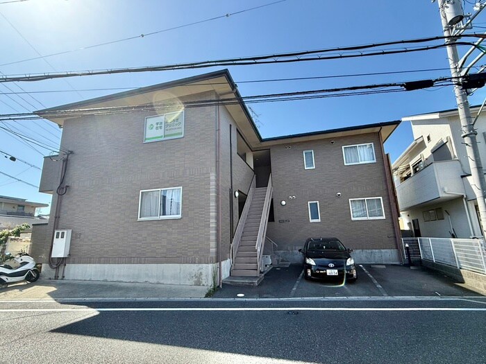 サニ－クレストの物件外観写真