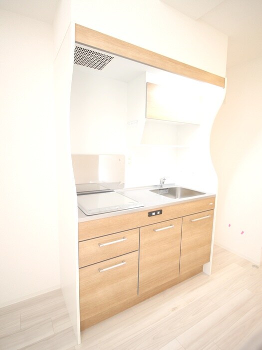 セレニテ新大阪プリエの物件内観写真