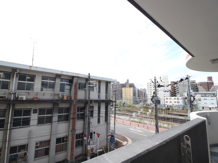 セレニテ新大阪プリエの物件内観写真