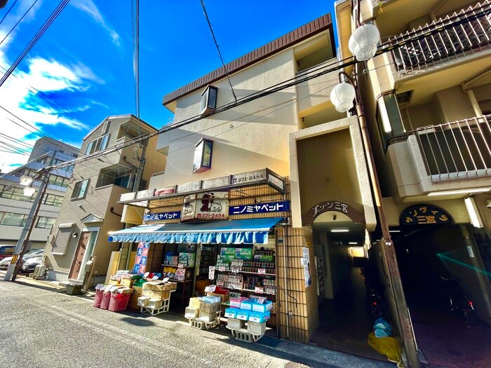 メゾン三宮の物件外観写真