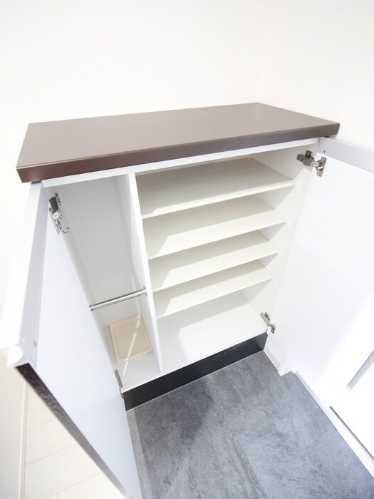 YOSHITOMI SANNOUの物件内観写真