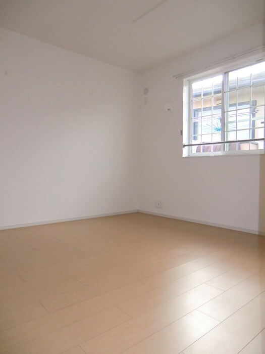 グランソレイユ楠葉の物件内観写真