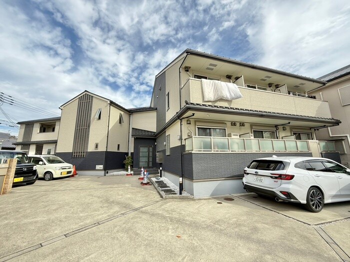 アロッジオ指月の物件外観写真