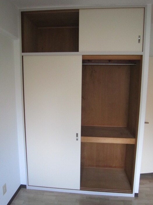 ヴィラ－ジュ私市の物件内観写真