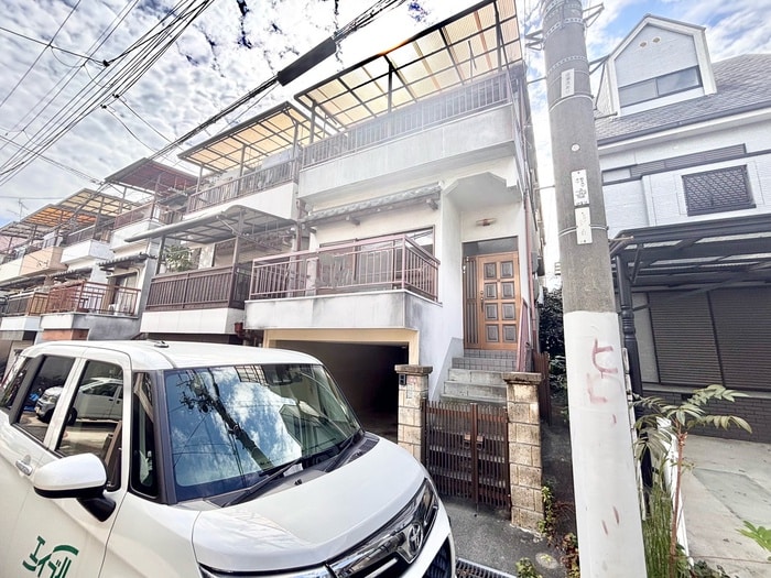 茄子作４丁目貸家の物件外観写真