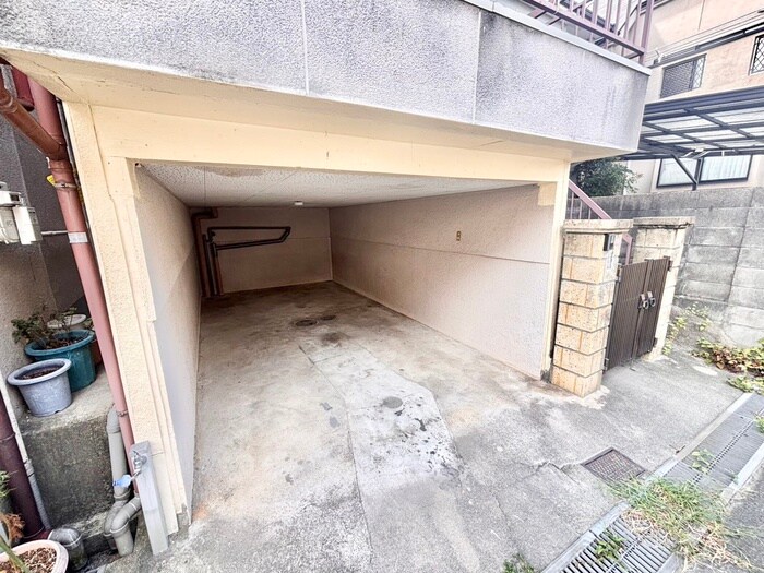 茄子作４丁目貸家の物件外観写真