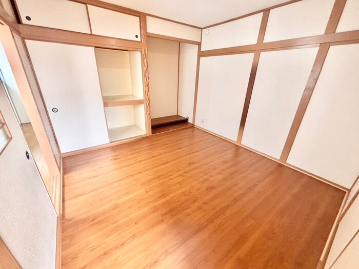 茄子作４丁目貸家の物件内観写真