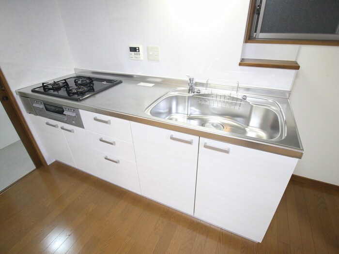 ヒルマビルの物件内観写真