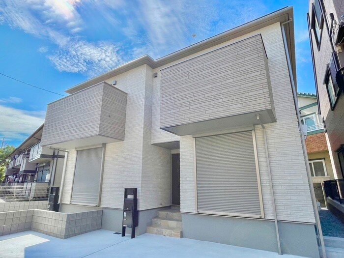 ベルリード鴻池の物件外観写真