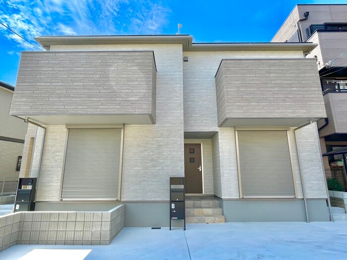 ベルリード鴻池の物件外観写真