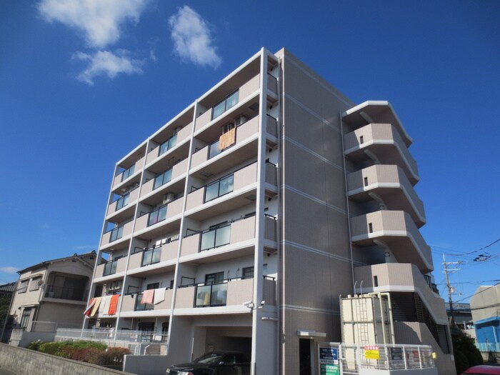 エスペラ－ルの物件外観写真