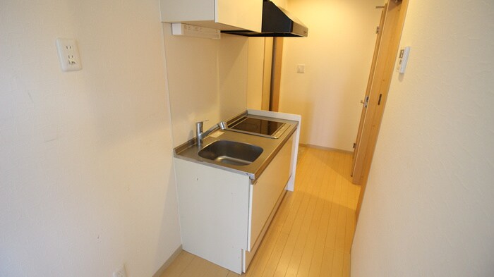 アジュールメゾン十条の物件内観写真