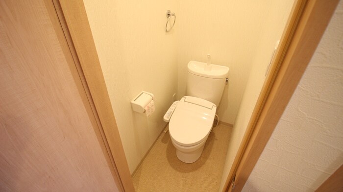 アジュールメゾン十条の物件内観写真