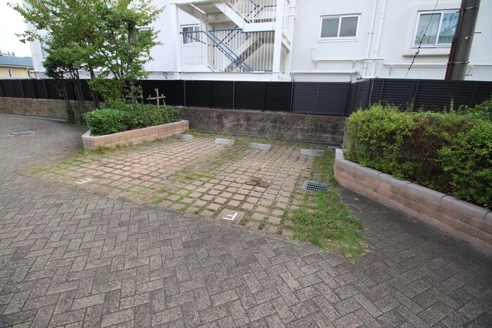 ヴィラ・ぺティロッソ芦屋の物件外観写真