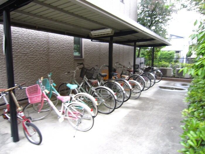 ヴィラ・ぺティロッソ芦屋の物件外観写真