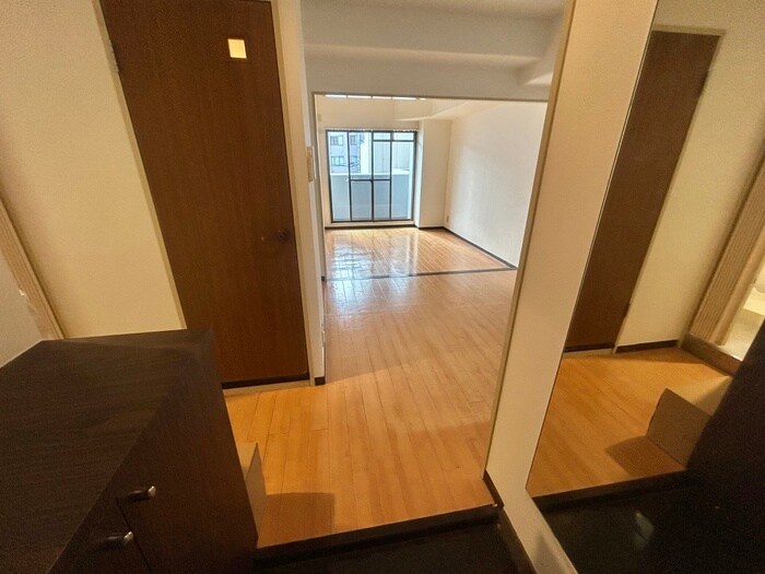 JMRレジデンス新大阪の物件内観写真