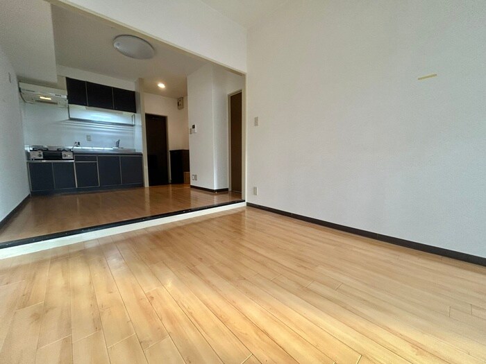 JMRレジデンス新大阪の物件内観写真