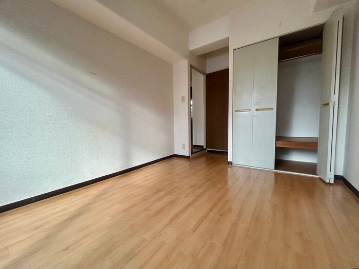 JMRレジデンス新大阪の物件内観写真